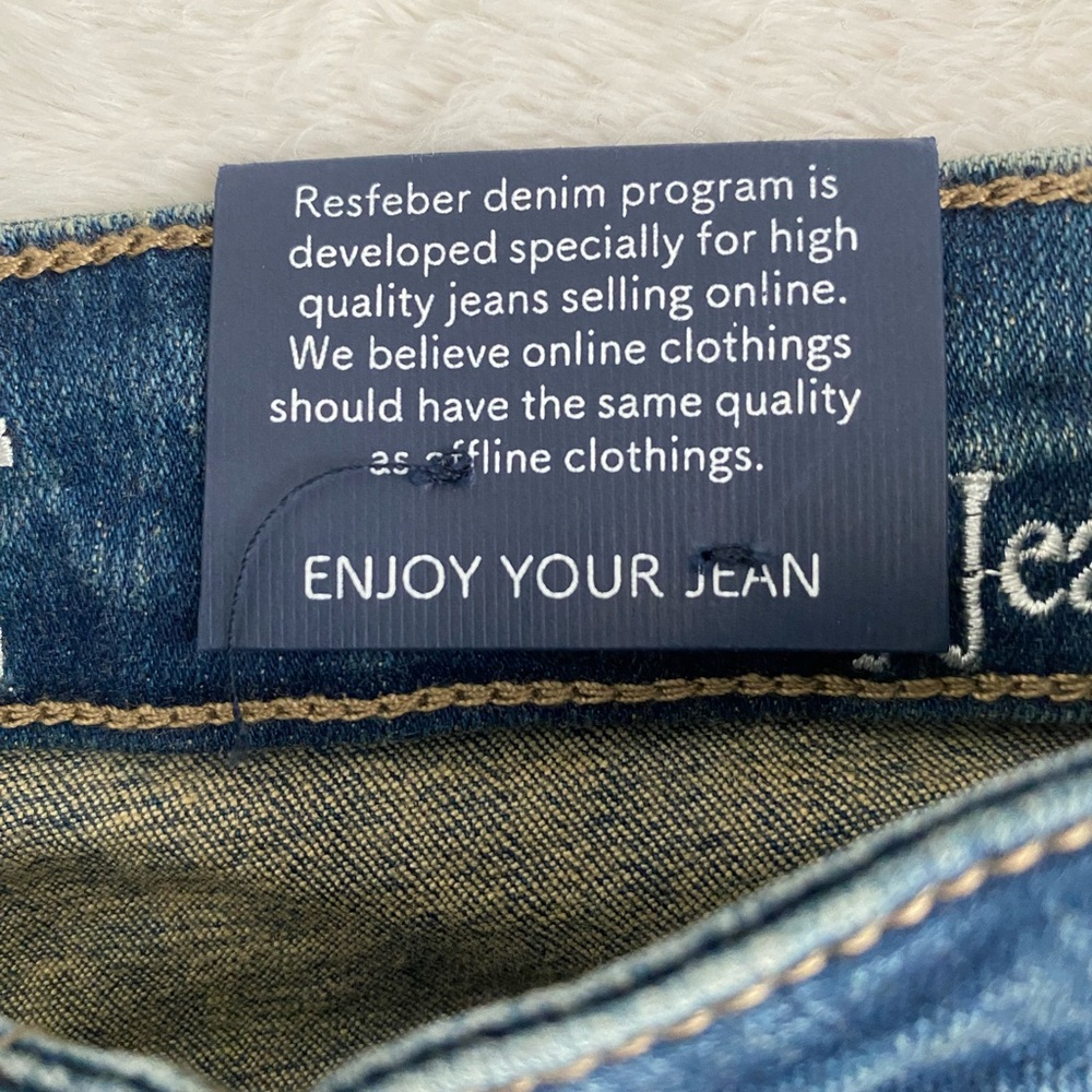 Resfebor Women's Blue Distressed Jeans - Picture 7 of 11